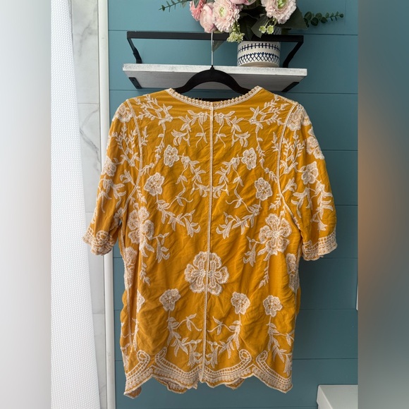 Kindred Mustard Embroidered Boho Kimono | Cream Floral Stitch | Size 1X - Picture 6 of 8